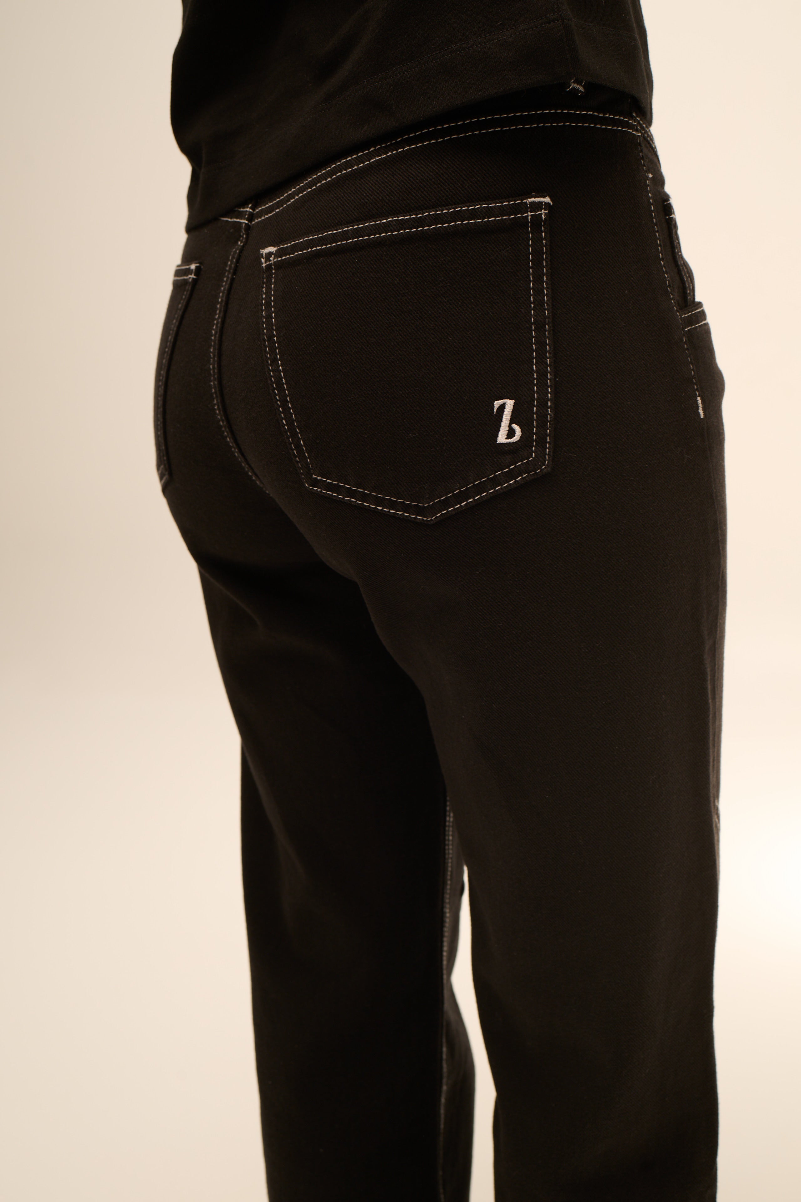 Cowgirl Jean in Black