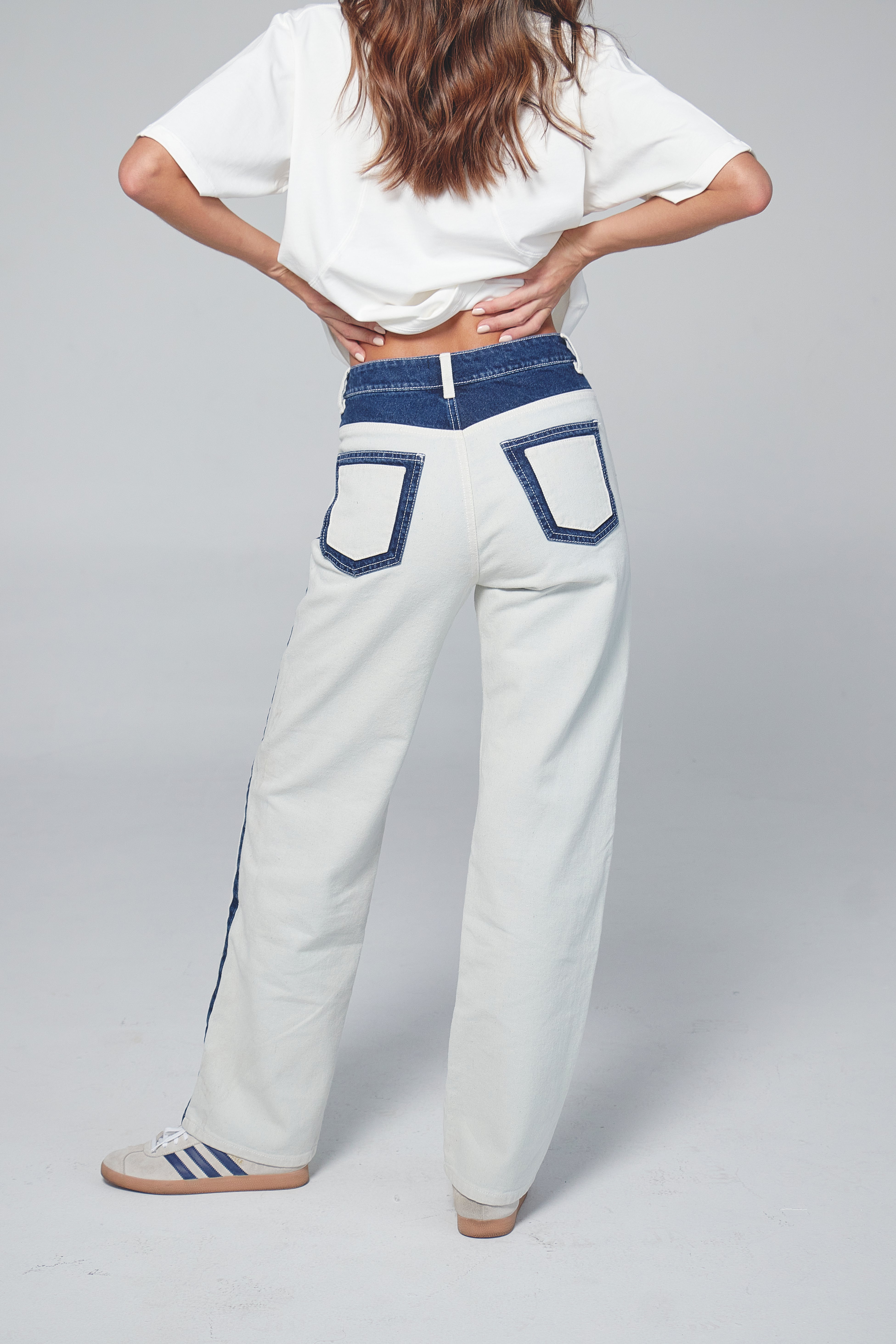 DUAL REALITY JEANS - BLUE DENIM & OFF-WHITE