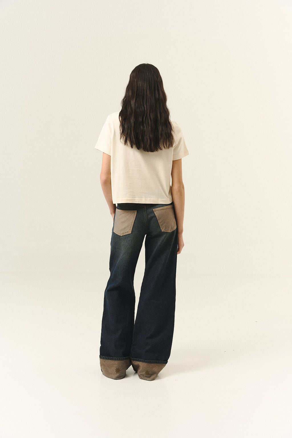 Statement Jean in Washed Brown Indigo